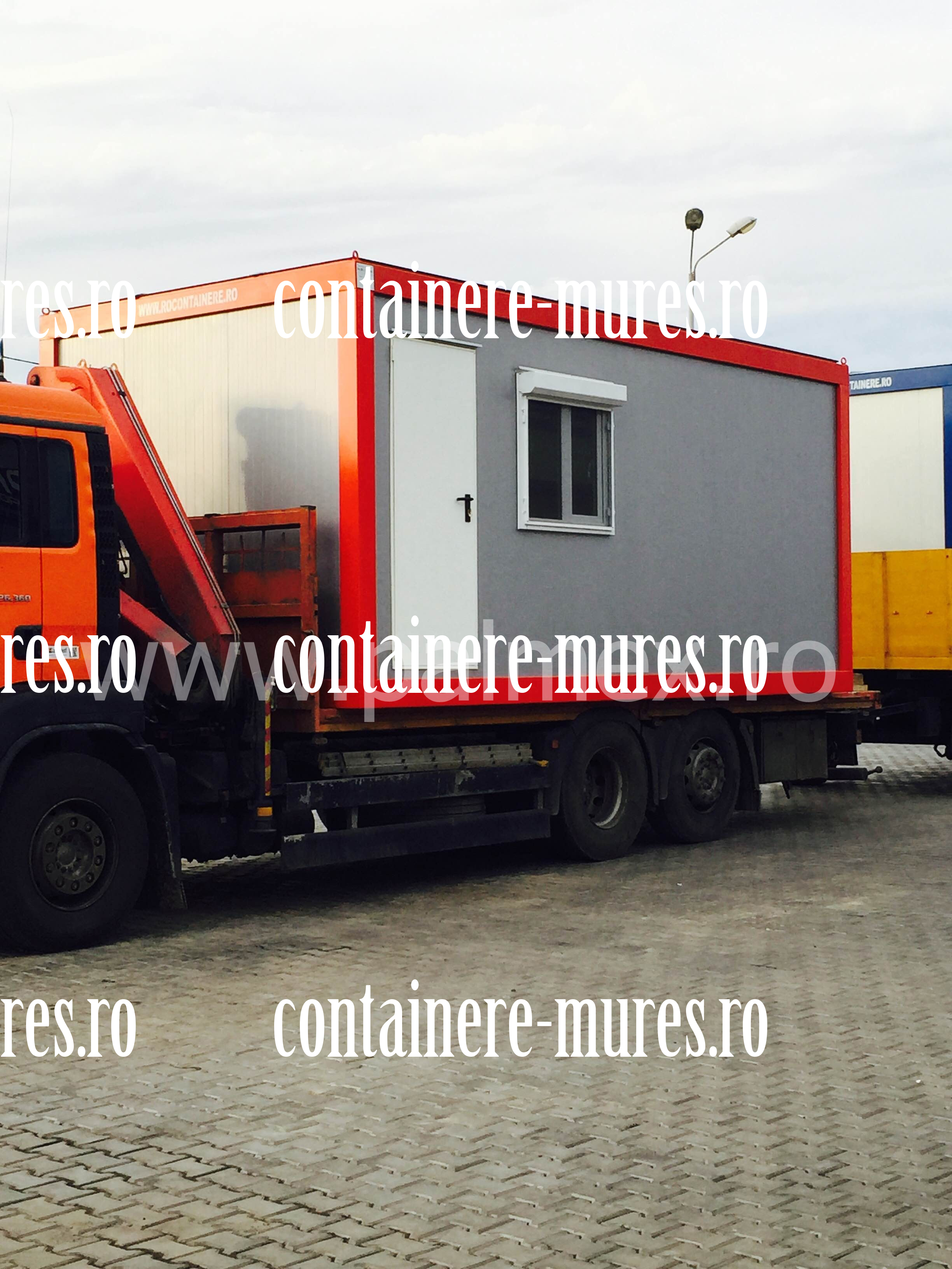 containere casa Mures